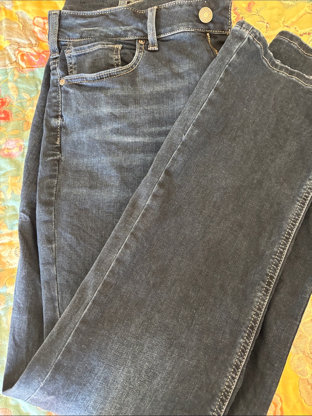 Silver Jeans Suki Slim Boot Jeans in Dark Blue Wash